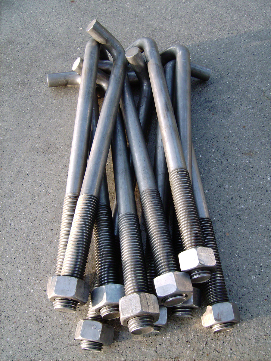 anchor-bolts-f1554-grade-36-with-nuts-on-concrete-anchor-bolts-and-cages-embedded-steel